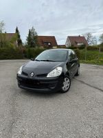 Renault Clio 1.2 75 PS 4 Türer *Funk*Klima* Elekt. Fensterheber* Baden-Württemberg - Friedrichshafen Vorschau