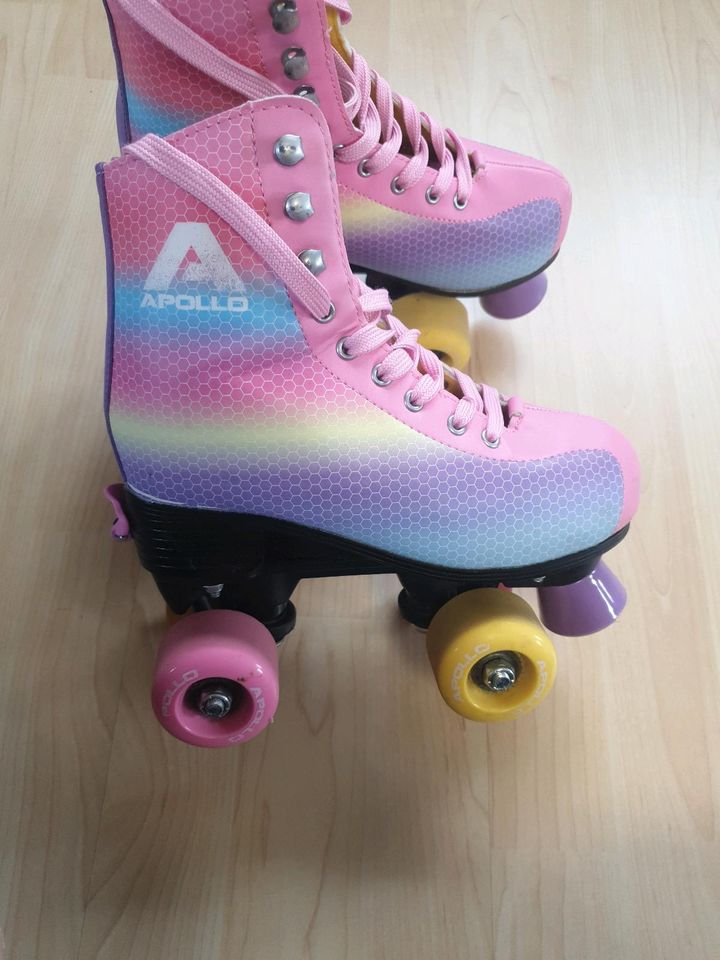 Apollo Roller Skates Gr. 31  -  34 in Hildesheim