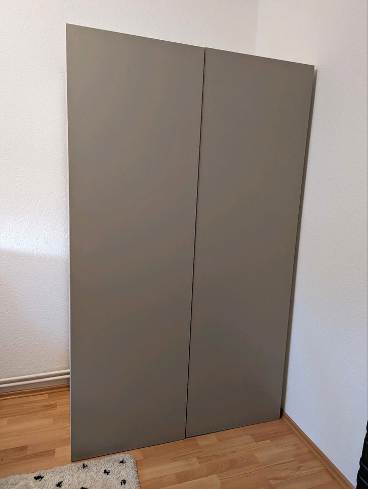 NUR NOCH BIS 08.04.! METOD Kleiderschrank Schrank Ikea weiß beige in Hannover