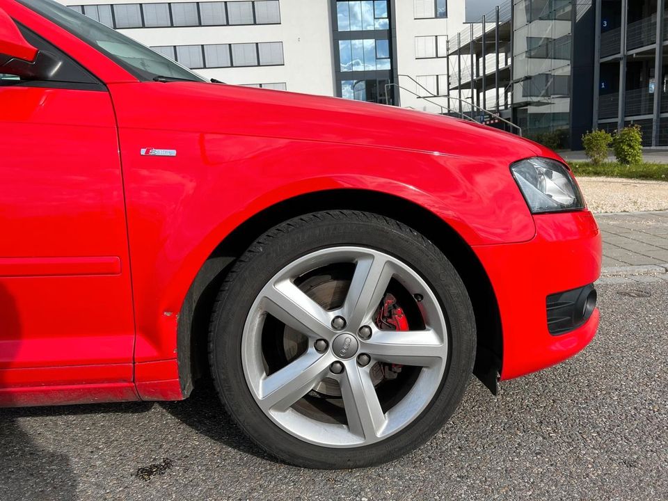 Audi A3 Sportback 1.4 TFSI S line Xenon Leder Neu Tüv in Kösching