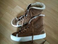 Orig. UGG high Top Sneaker gefüttert 41 top Zustand Baden-Württemberg - Ludwigsburg Vorschau