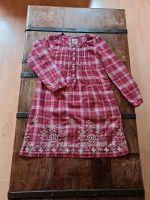 Langarm Kleid Gr. 116 H&M rot kariert Blumenstickerei Nordrhein-Westfalen - Langenfeld Vorschau