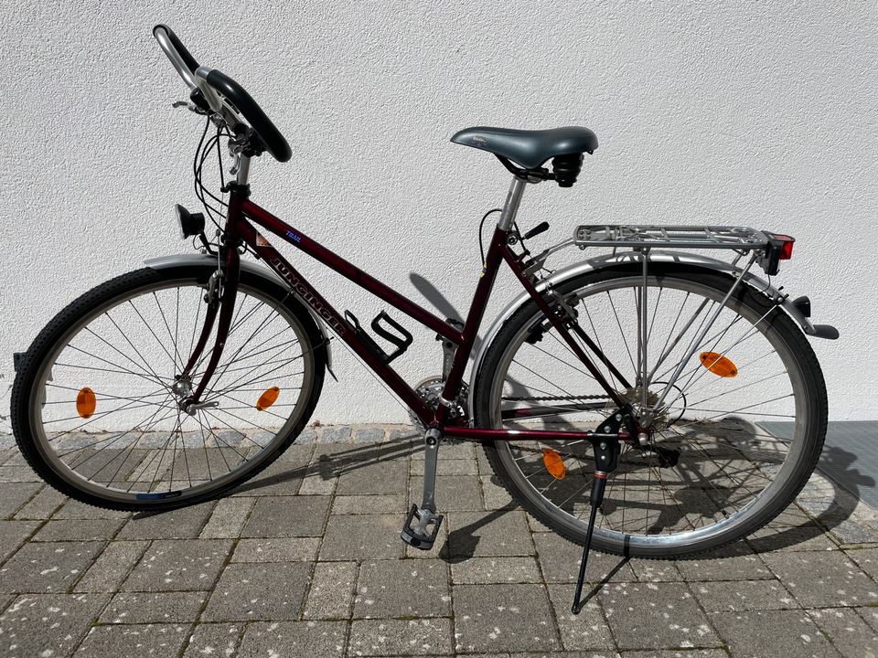 Trekkingrad Fahrrad Damen 24 Gang Straßenausstattung 28“ in Ostfildern