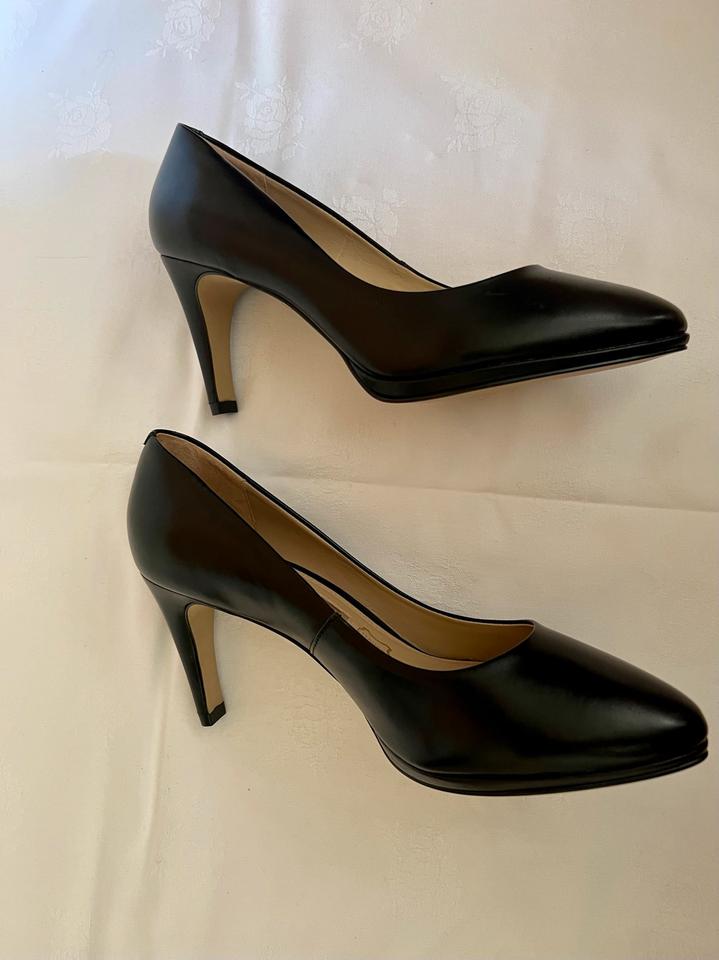 Pumps von Buffalo London in Größe 38 - neuwertig in München