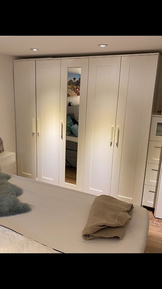 Ikea Hemnes Schrank in Düsseldorf