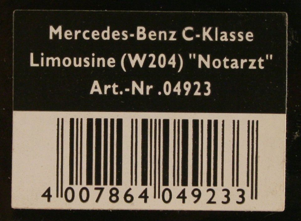 Schuco 04923 Mercedes Benz C-Klasse Notarzt Limited Edition in Mansfeld