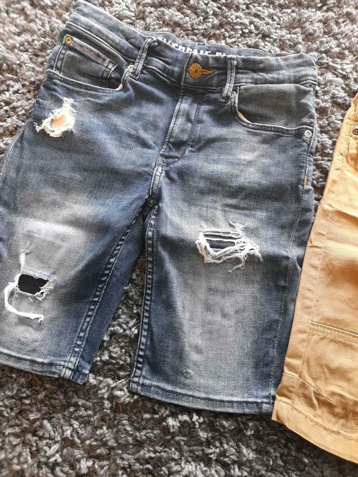 Shorts Größe 122 H&M neuwertig top in Kaltennordheim