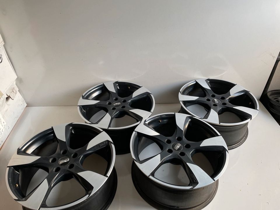 4x 8.5 x 18 et30  CMS diamant Alufelgen audi A6 A5 5/112 in Herford