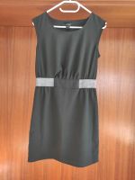 Schickes Partykleid 34 schwarz silber Sommerkleid Stuttgart - Vaihingen Vorschau