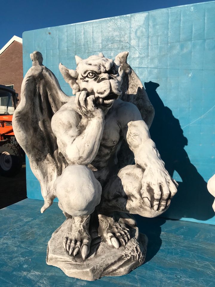 Gargoyle 62cm 50kg Trolle Gnom Torwächter Steinfigur Bestie Biest in Hamburg