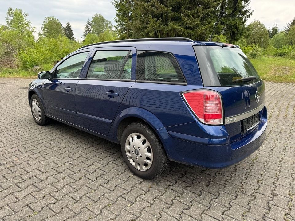Opel Astra H Caravan 1.4 Edition *Alufelgen*Klima* in München
