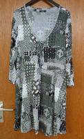 bpc Longshirt schwarz grau weiß Mustermix L 44 46 Nordrhein-Westfalen - Moers Vorschau