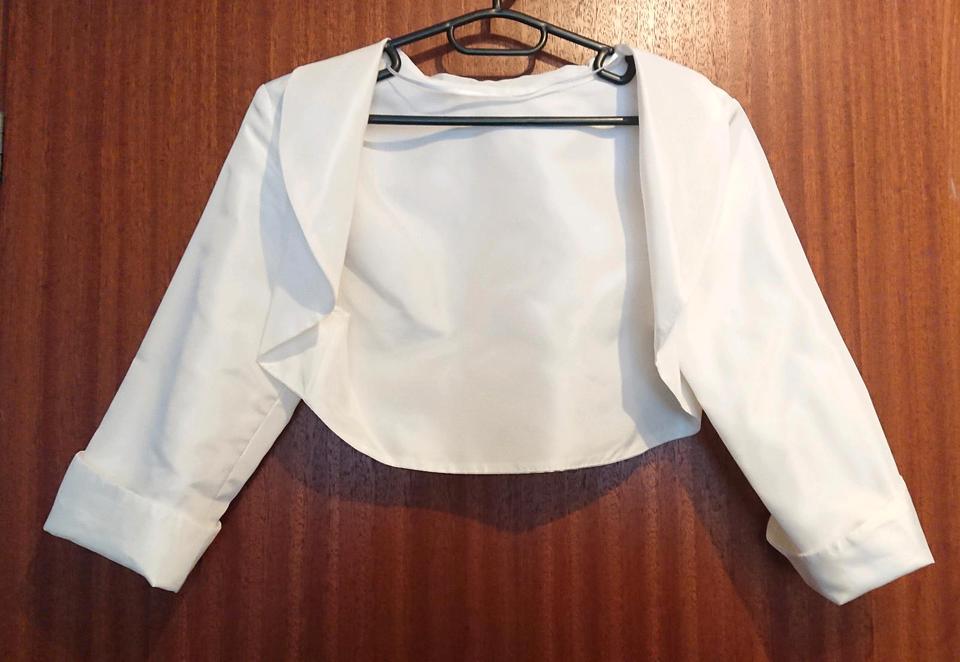 Brautkleid von Lilly in 34/36 mit Jäckchen, Tasche und Haarreif in Ottweiler