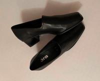 NEUE Ara Schuhe Karreespitze Karree Größe 38 / Neupreis 99,90 Köln - Roggendorf/Thenhoven Vorschau