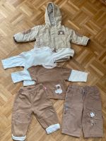 Babykleidung Pullover Hose Jacke Gr. 68-74 Bekleidungspaket Berlin - Schöneberg Vorschau