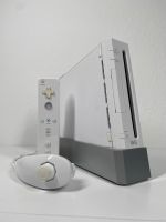 Nintendo Wii Konsole mit Controller und Nunchuck Nordrhein-Westfalen - Hattingen Vorschau