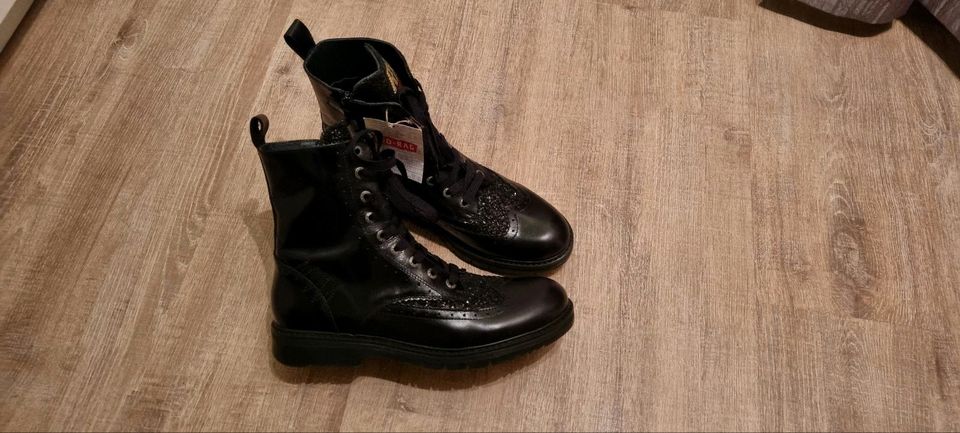 RED-RAG Schuhe Stiefel Gr. 40 schwarz in Bielefeld