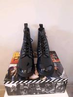 British Knights Damenstiefel aus Lackleder, Marineblau, Größe 38 Bayern - Willanzheim Vorschau
