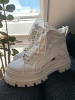 Damen Buffalo Boots Schuhe weiß 38 Nordrhein-Westfalen - Oberhausen Vorschau
