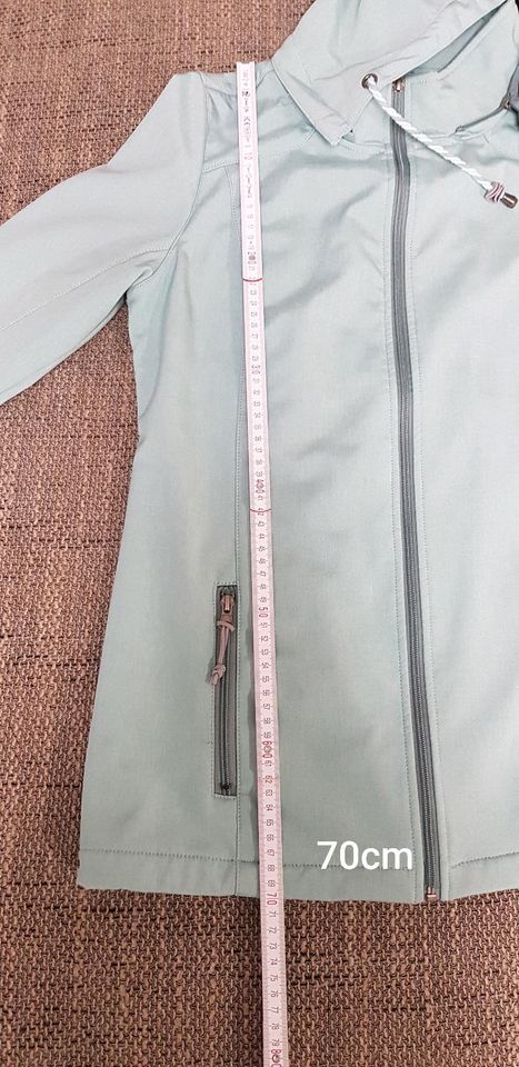 Schöne Jacke Mint Farbe Gina Benotti Größe 40 in Schleiden