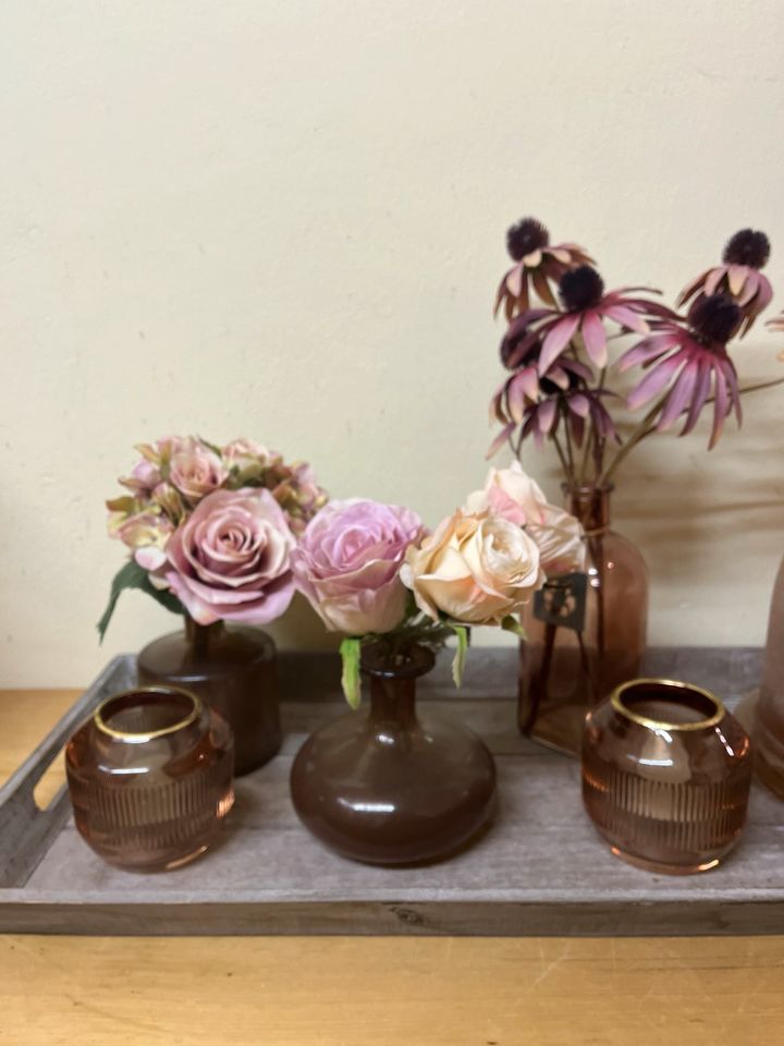 Deko Tablett mit Vasen und Kerzen in Bocholt