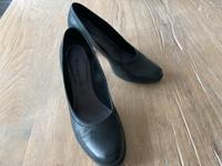 Schuhe, Pumps von Tamaris, schwarz mit Absatz 6 cm, Gr. 37 Baden-Württemberg - Neckargemünd Vorschau