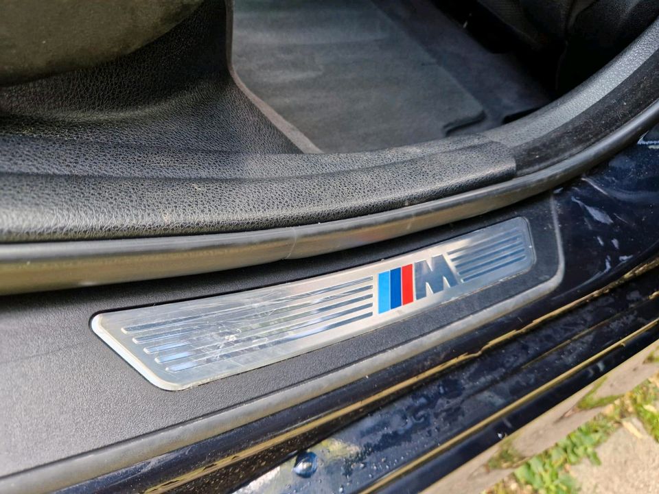 BMW 520d M Paket F11 Kombi AHK in Bielefeld