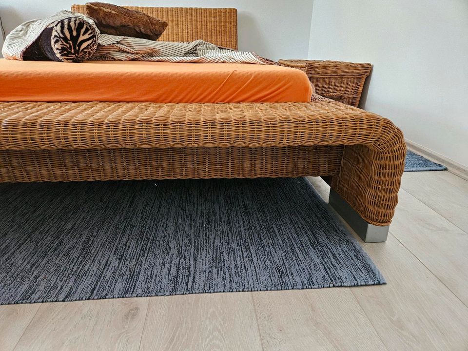 Original RUF Rattan Bett 140x200, exklusiv! in Hohenkirchen