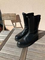 COS schwarze Winterstiefel Glattleder Bayern - Kasendorf Vorschau