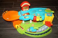 Tut Tut Baby Flitzer Parkgarage Vtech mit Abschleppwagen Niedersachsen - Nienhagen Vorschau