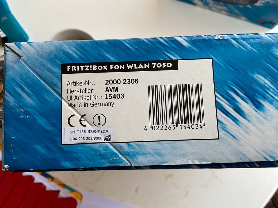 AVM Fritz Box Fon WLAN 7050 in München