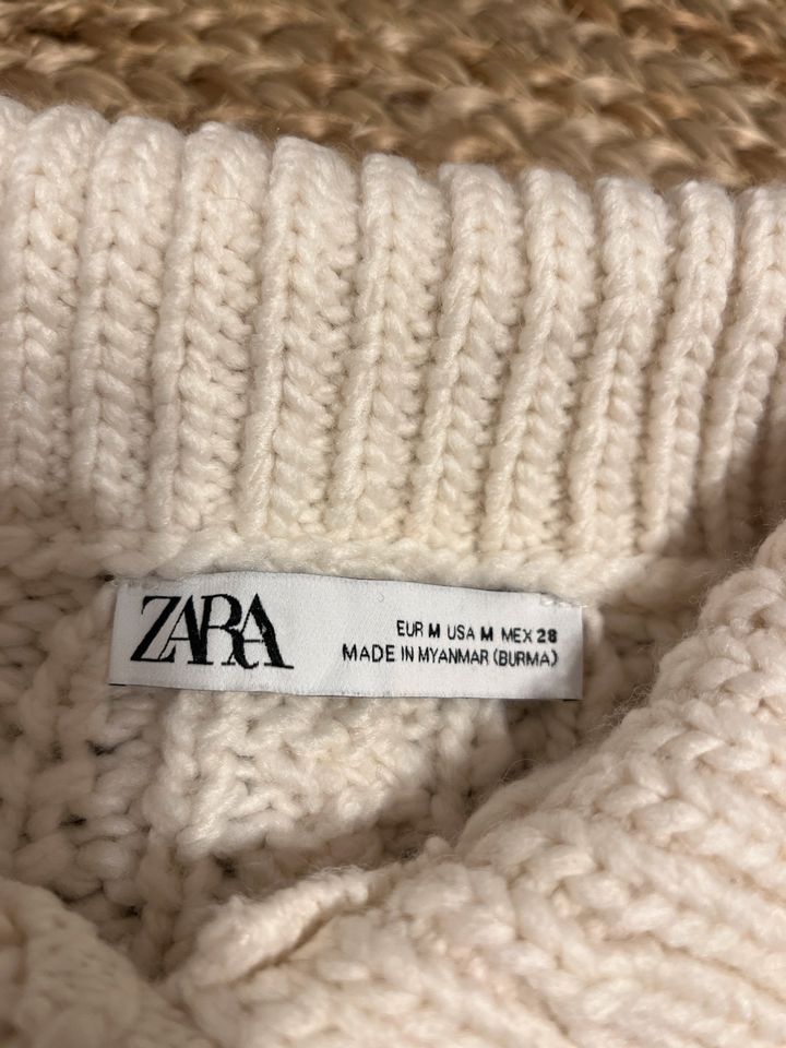 Oberteil Zara Pullover Zopfmuster in Kempten