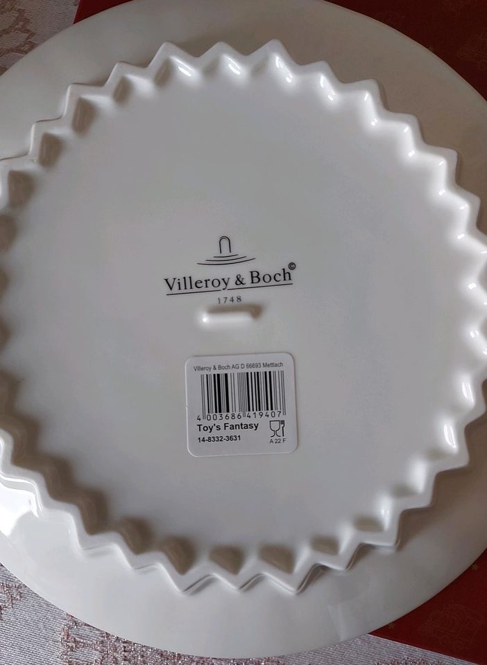 VILLEROY & BOCH ×× TOYS FANTASIE ×× SCHALE / GEBÄCKTELLER in Schwarzenbek