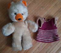 Kleiner alter Teddybär DDR mit Kleid Sachsen - Zittau Vorschau