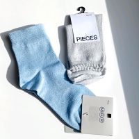 NEU OVP Glitzersocken Silber Hellblau Socken One Size 39-41 Friedrichshain-Kreuzberg - Friedrichshain Vorschau