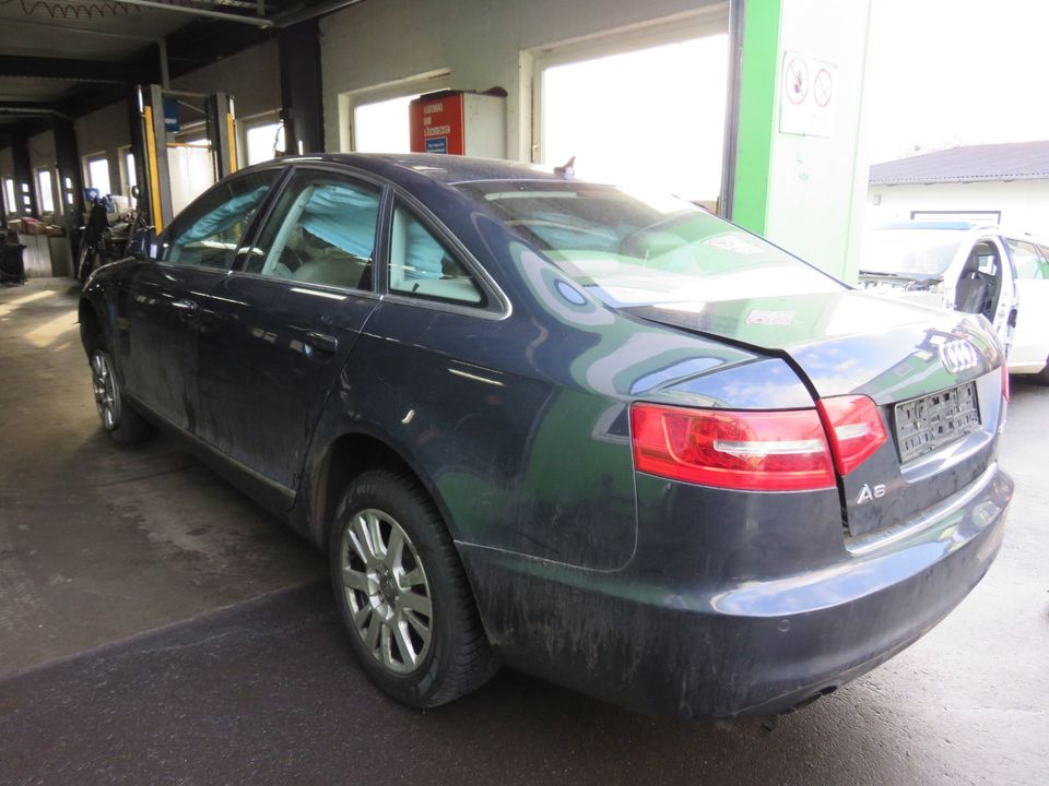 Audi A6 4F Limousine Heckklappe Tür LX5S in Andernach