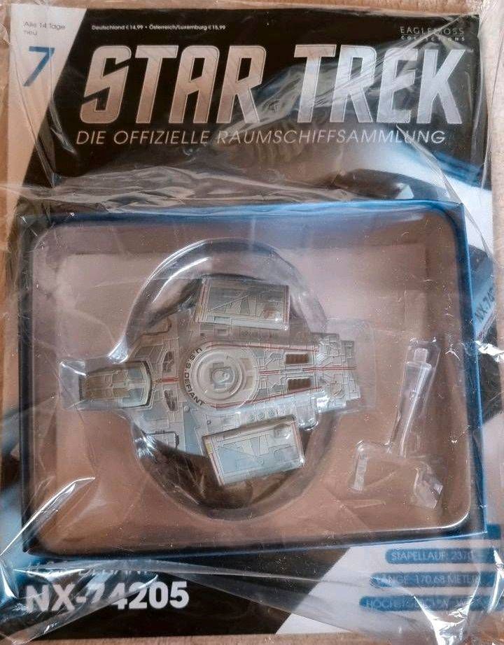 Eaglemoss Star Trek 6 Schiffe u.a. Defiant in Hohenkirchen