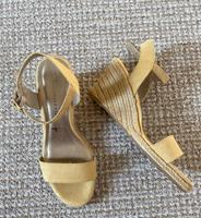 Sommerschuh mit Keilabsatz Niedersachsen - Oldenburg Vorschau