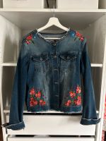 Jeansjacke Größe L/40 Hessen - Baunatal Vorschau