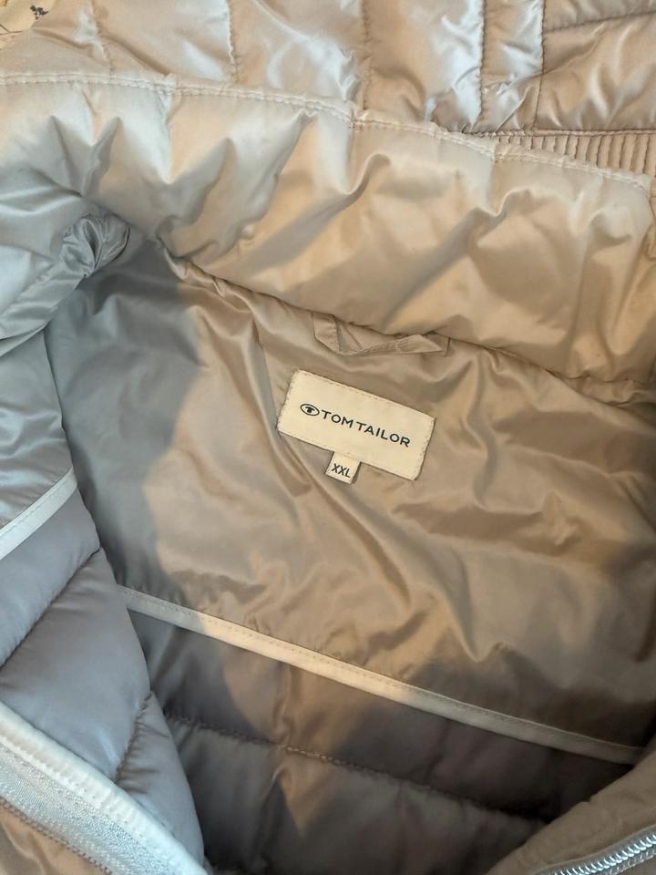 Schöne Steppjacke Übergangsjacke beige XXL Tom Tailor ❤️ in Itzehoe