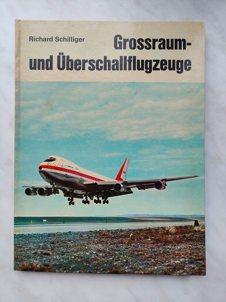 Sammelalbum Richard Schilliger "Grossraum-undÜberschallflugzeuge" in Brechen