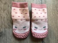 Hüttenschuhe/ Hausschuhe Gr. 18-19 NEU Rheinland-Pfalz - Oppenheim Vorschau