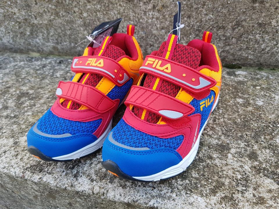 Neue Kinder Turnschuhe, Fila, Größe 30, Klettverschluss in Baldham