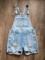 Latzhose, kurze Sommerlatzhose, Jeanslatzhose Shorts TOP ZUSTAND Bayern - Augsburg Vorschau