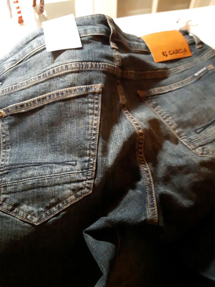 Jeans Garcia Gr. 34 in Hünxe