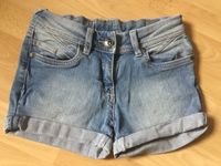 Kurze Jeans Shorts in Gr. 146 von C&A, wie neu Niedersachsen - Landesbergen Vorschau