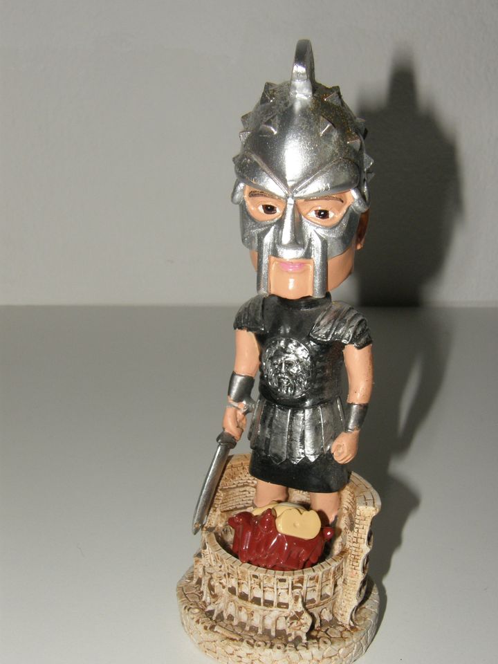 Wackelkopf-Figur - Ritter - Fantasy Mittelalter Krieger 19 cm Top in Regensburg