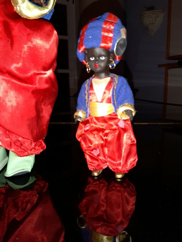 Sarotti Puppen:  gr. Puppe 38cm  und kl.  Puppe 16 cm in Eckernförde