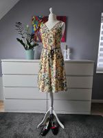 Traumhaftes Kleid A-Linie figurschmeichelnd 38 Nordrhein-Westfalen - Rees Vorschau