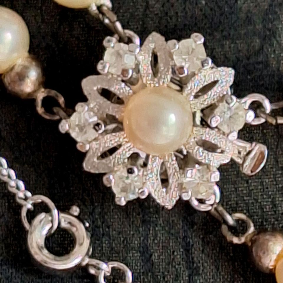 Perlenkette & Armband mit Steck Verschluss in Bad Schwartau